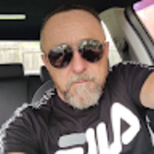 Meet your Posher, Deoclesio